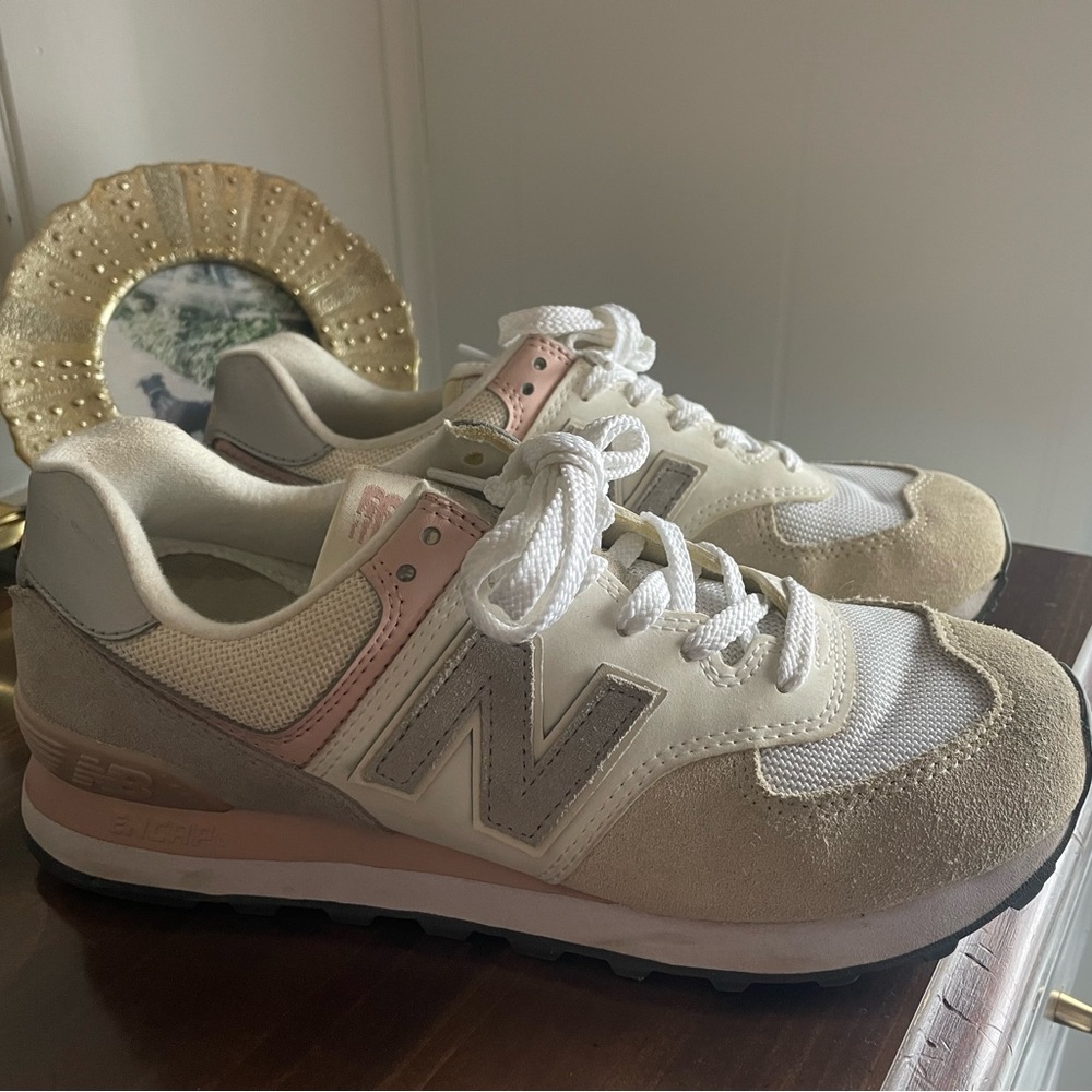 New Balance 574 Beige and White Sneakers